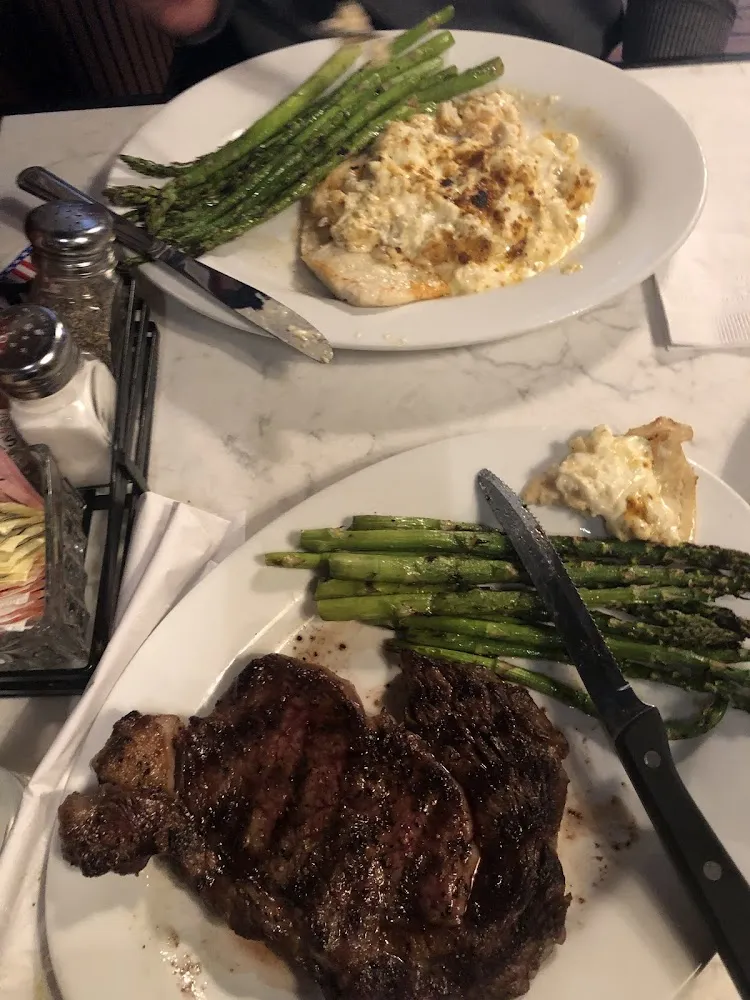 Ribeye with Asparagus